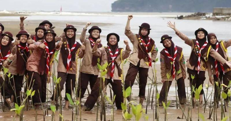 Apa Itu Dwi Darma dan Dwi Satya Pramuka, Isi, Hakikat & Pengamalannya